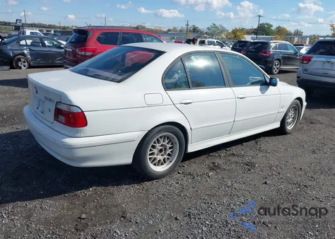 2003 BMW 530Ia из США, поврежденный, VIN WBADT63473CK35831